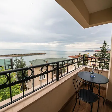 Apartahotel Servi House - Trabzon