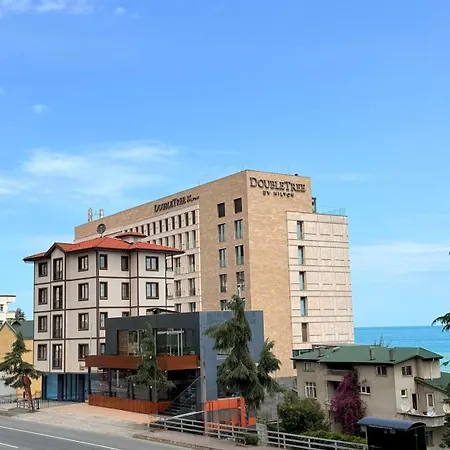 Servi House - Aparthotel