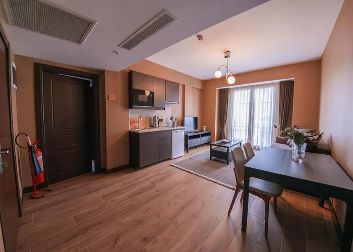 Aparthotel Servi House -