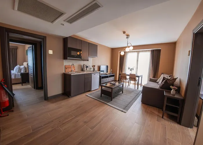 Servi House - Aparthotel